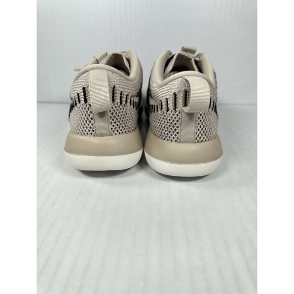 Size 6 Womens Nike Roshe Two Flyknit Running Shoe Olive Tan Black 844929-200 NEW - Picture 5 of 8